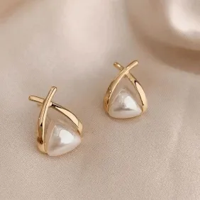 Pearl Triangle Geometric Stud Earrings